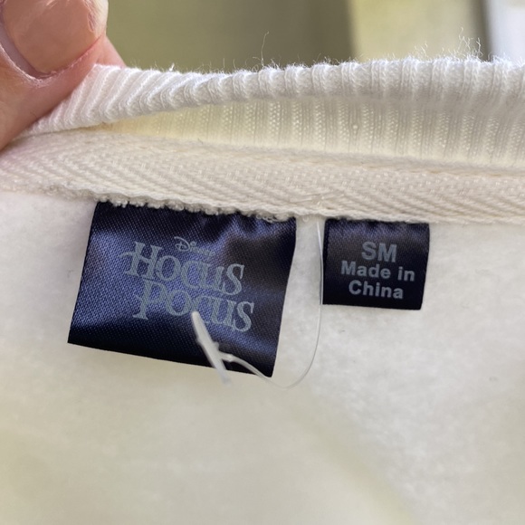 Disney Hocus Pocus The Sanderson Sisters Oversized Graphic Sweatshirt - Picture 6 of 7